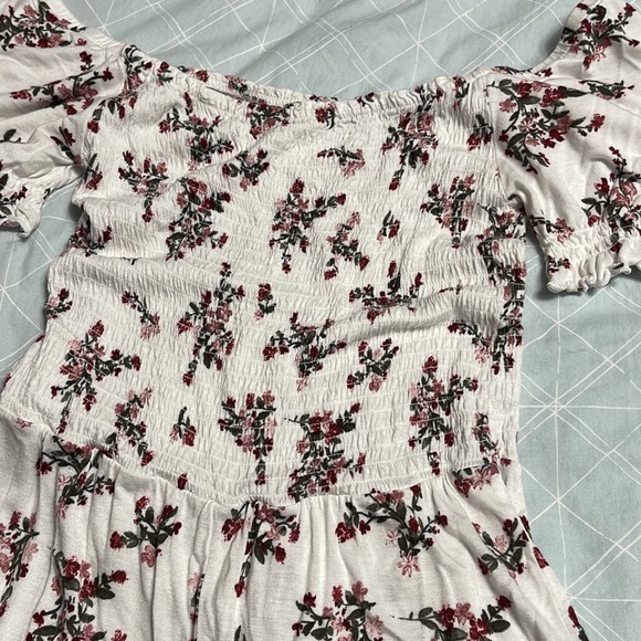 Romper - Picture 2 of 7